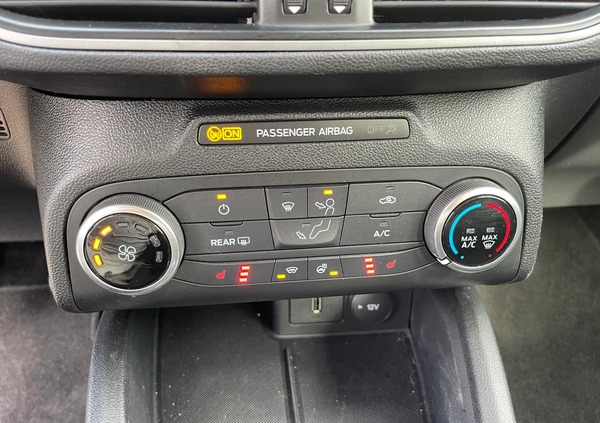 Ford Focus cena 45900 przebieg: 117000, rok produkcji 2020 z Chojnice małe 407